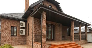 Строительство домов из кирпича с мансардой в Екатеринбурге | от 3652 рублей